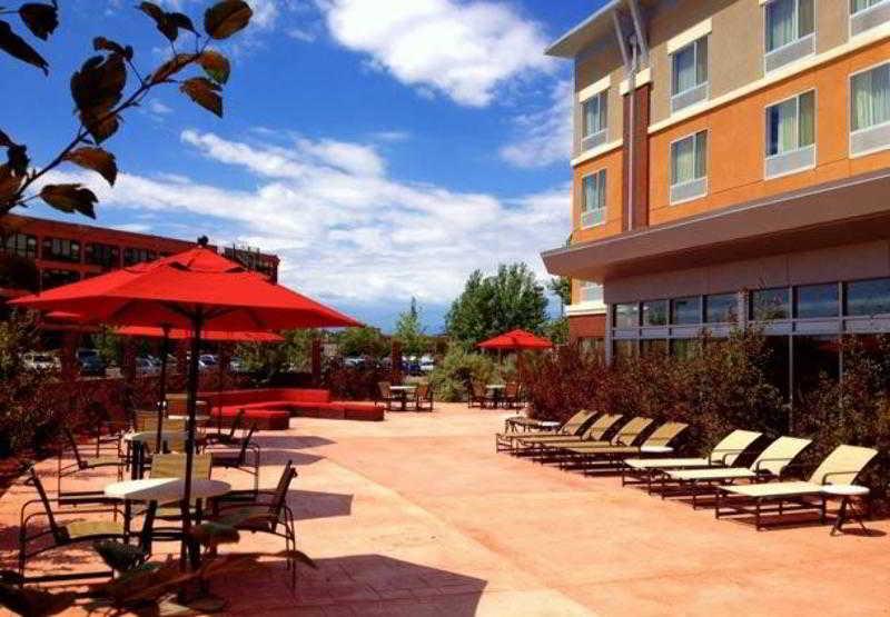 Springhill Suites By Marriott Pueblo Downtown Exterior foto